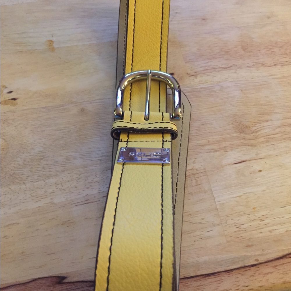 Relic Belt with tags yellow in color size Large - Picture 2 of 8